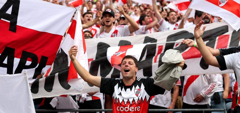 Argentina Lifts 12-Year Ban on Away Fans in Football League