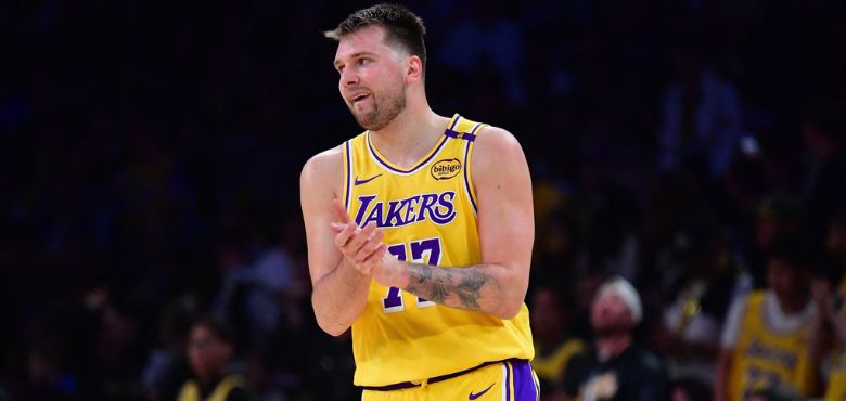 Luka Doncic Downplays Hip Injury After Warriors Loss